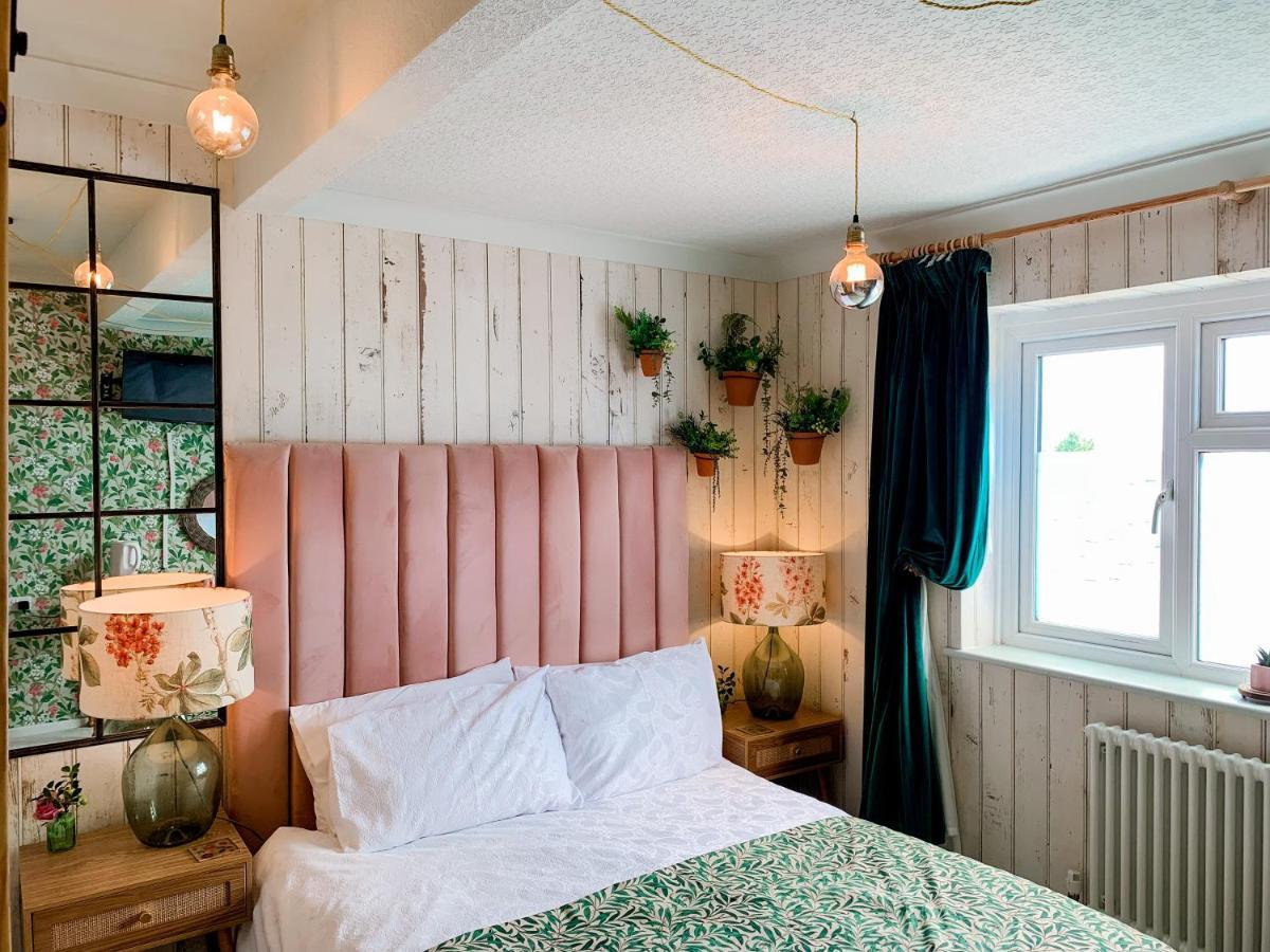 The Townhouse 101 Bed & Breakfast Sandown Ngoại thất bức ảnh